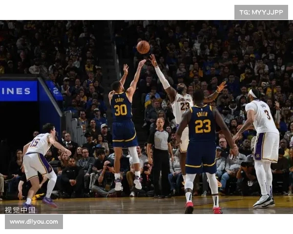 精彩重播回顾NBA赛场激烈对决每个瞬间都不容错过 精彩重播回顾NBA赛场激烈对决每个瞬间都不容错过